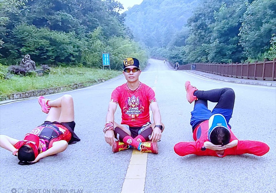 azesZ1kkfVpsCRMZF_gXdh6O88MotCdKbA5R888igUgr7DIiE1F8pq5_57v4W-5D