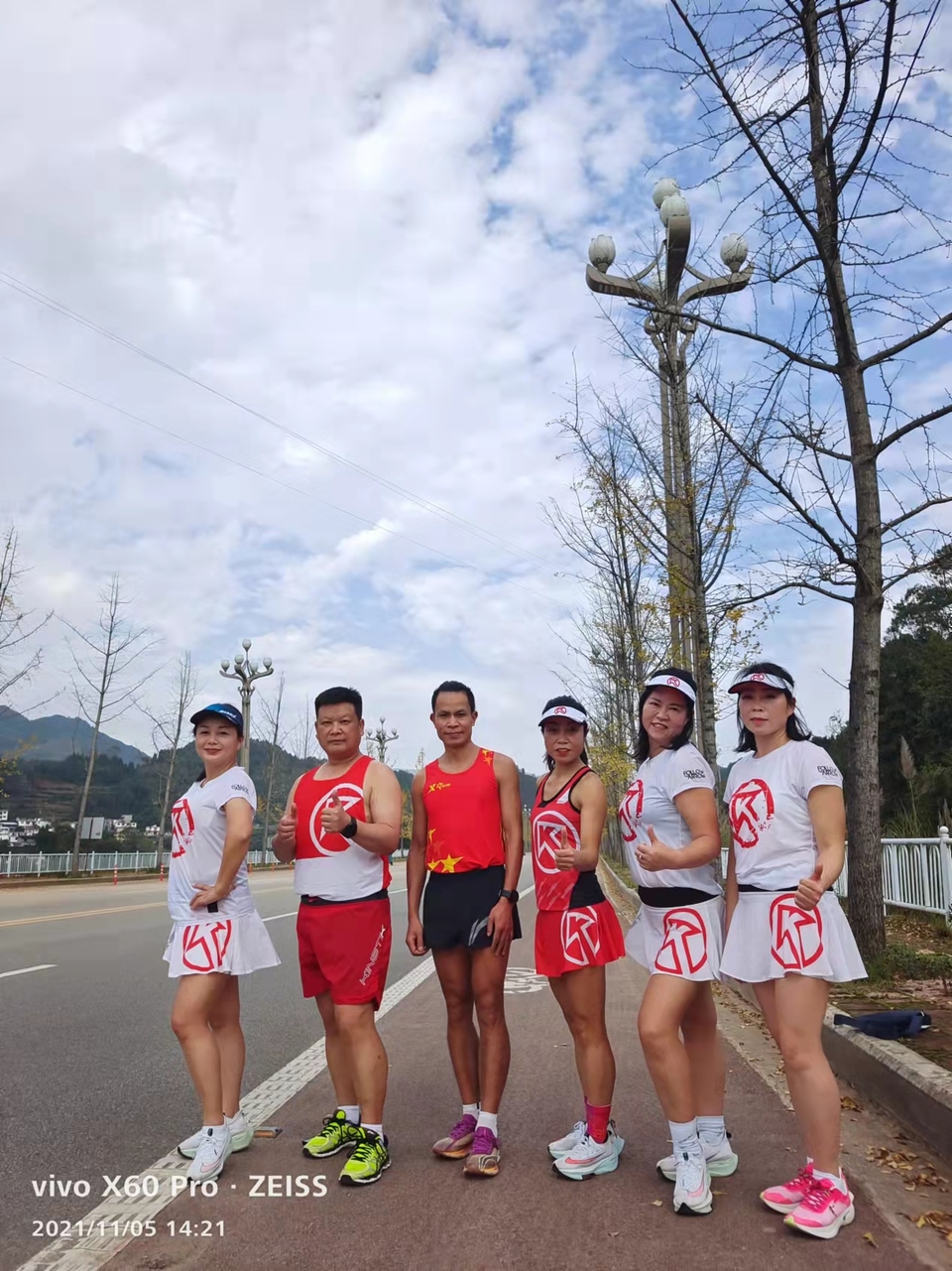 Zm7MonpPSPIbO0urP5fOuk-nJ8d7ry1dG5Ve5i2cmjzqxIPWZyWAiSBzCTW8pV7Q