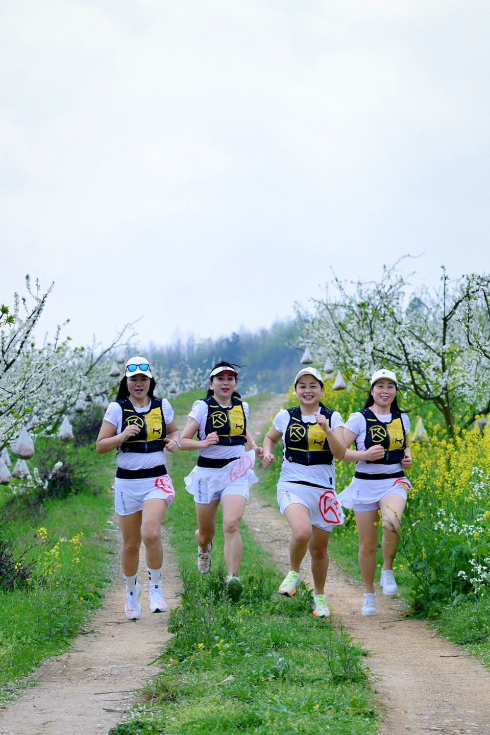 5blAXUaD9ucufs2Q4jm8KY7G_CvKd71Y0QbWkOFNVc9PIpIJHJJq5PTvy39QtCDz