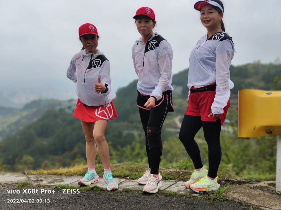 INW3CrdtPAafsTZqhIn9yW3_M2-NqUmi--ZUiy51922rmjWDPLAzkfIywiBE5Pcz