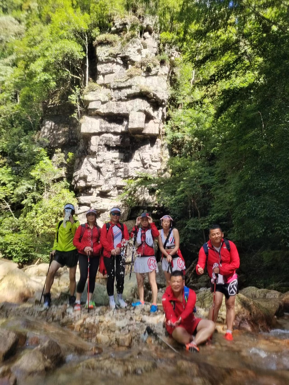 bTK_b4gbcQ0i43wgcj6sqj_r5_v8p2-_M6oIYHwV5W_KJPbvHqQN_drcBMLzi9Gb