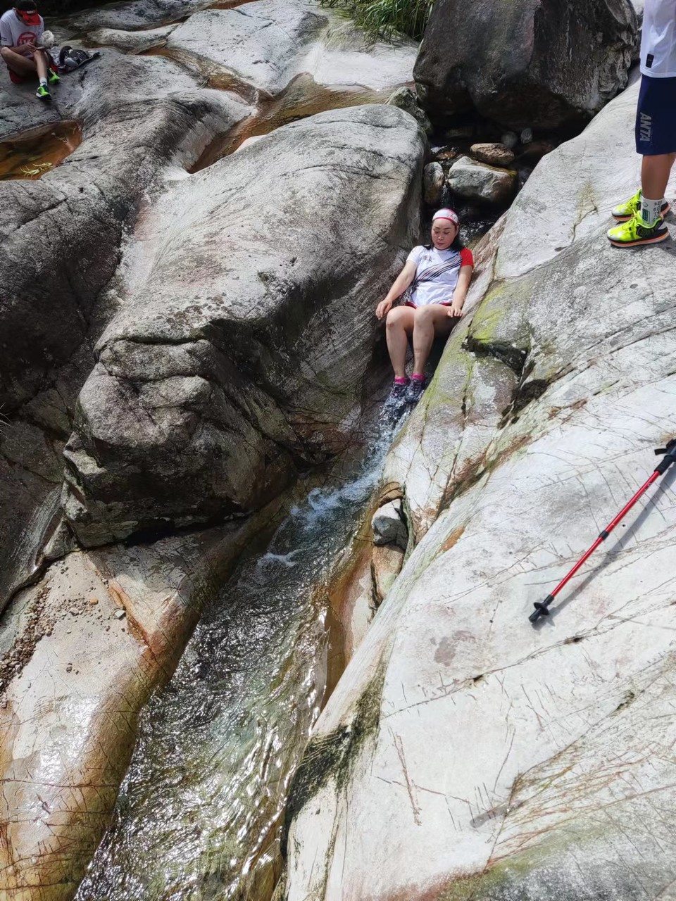 ZZL75LFcT8ZwJoNKgb-CVc7MnnXPoXZLsuG7NhDrooSY6mlwUxUTA6Pi-rjCdOVk