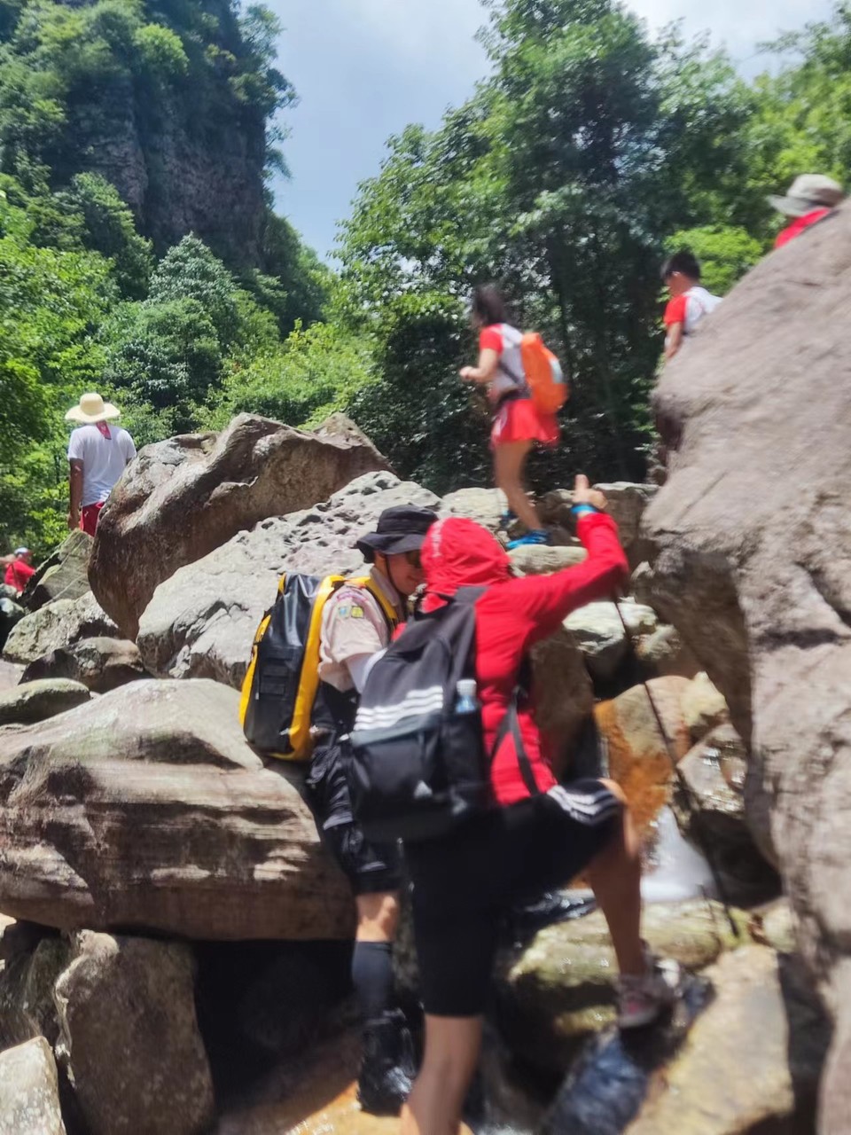 ZZL75LFcT8ZwJoNKgb-CVZKQ_BWuT3lzZHUgMY56T6A18x0K95NM_KLdxYSXrGfq