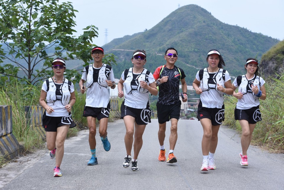 lKW5w5OQJjAok7tUwK7WyS_JvZ4oa-NAp2-nDaGH-6EtDjUh-Hgpboq9aIZK9JC_