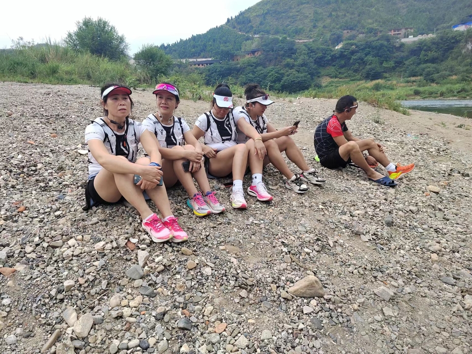 zL8oJABp_6d_iu_vfEGmcoYBDSkDWKh0bs7W-PlOcg9rAES52FxKSq6hCKwT0C5A