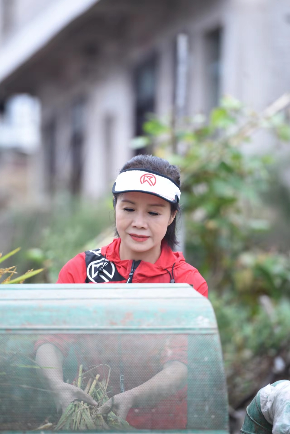 rpaenfUAro7_40vW2tH3P0KB_-mPIYFk_Puns3uoKTWl0S08CkxSFe4y7h0I3Gy5