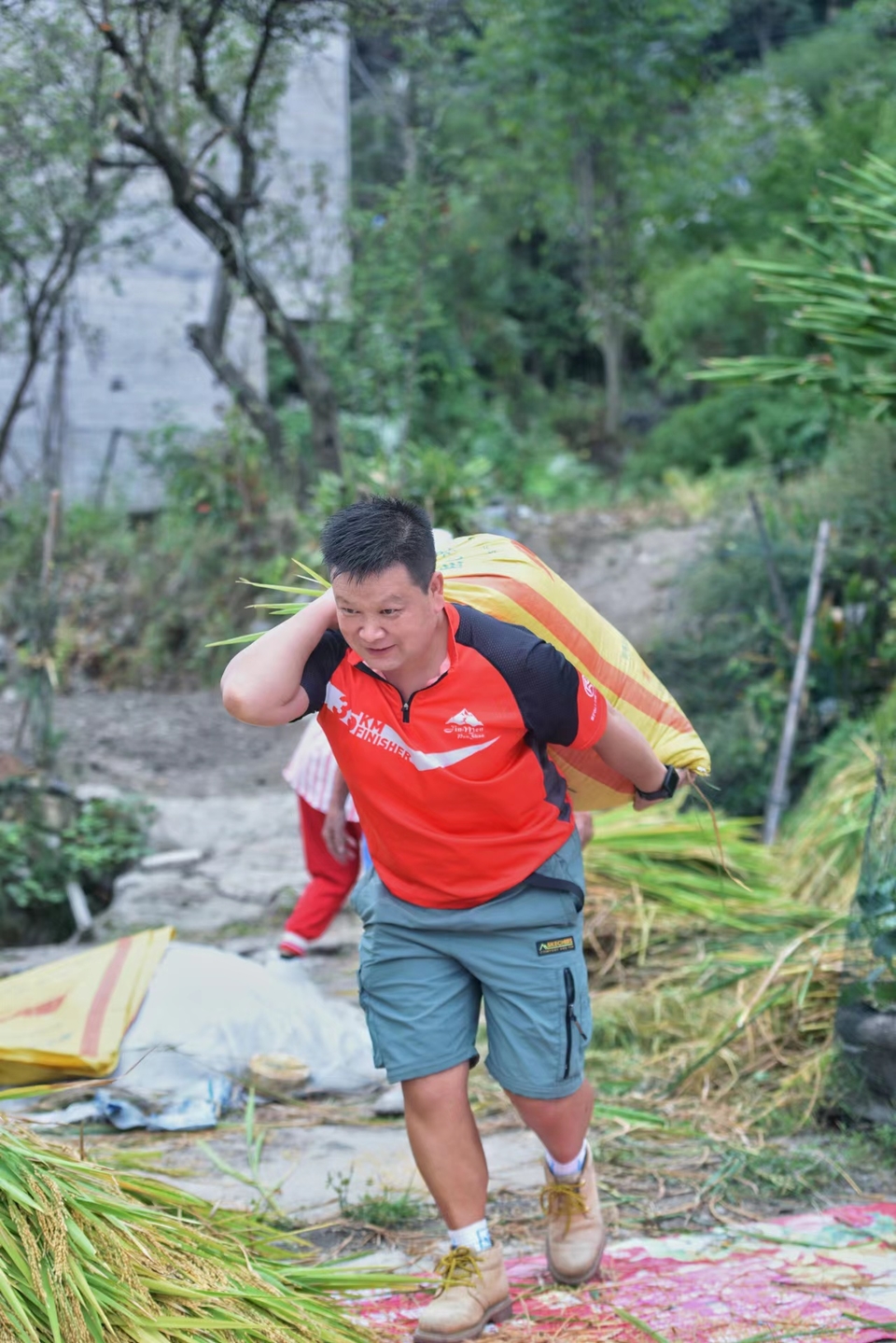 E9P6a1fG-nHnGiA0_XFBVJHXuX7xlrCpRdtyntmI-xu4gRwxr61LmmOV6oD6e3pg