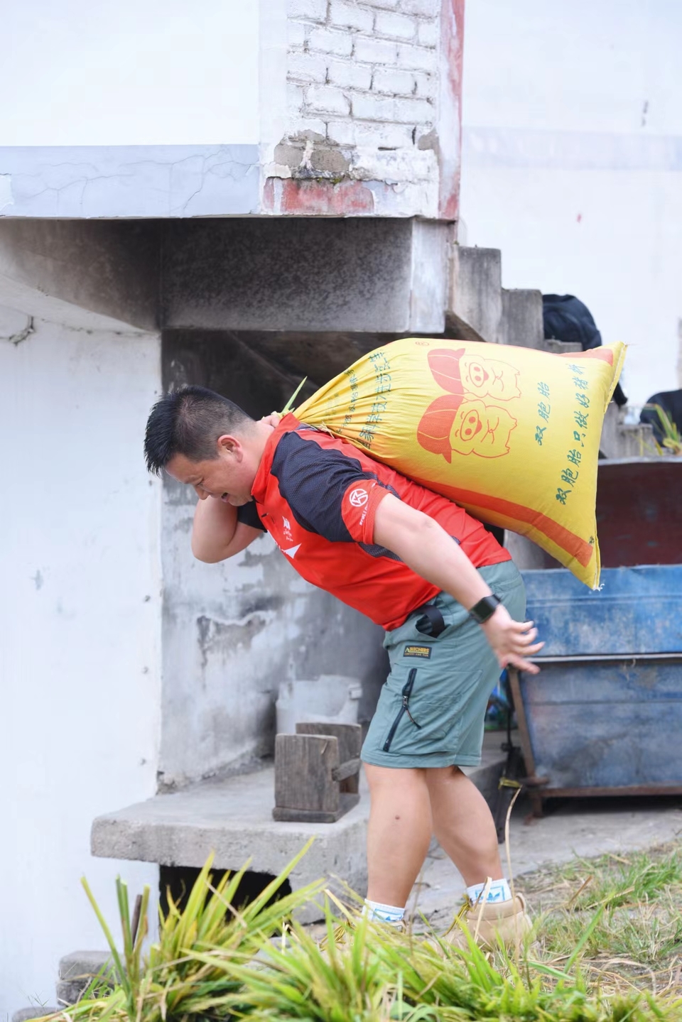 E9P6a1fG-nHnGiA0_XFBVHeN01IMImvOX5Odlctl-3fVo4JSLaU_t9khKv6VenBz