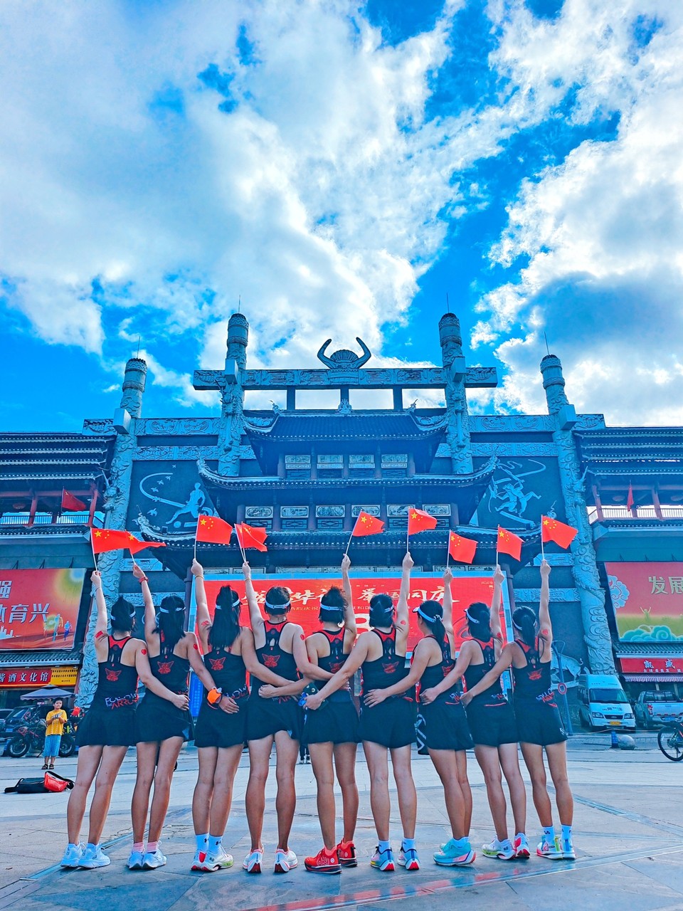 j_E4SF8NvxBGM-TnWrJlgALz7BSuwcD0mGVJWofbygdtH6GfVm9D5gq4lTSuJLem