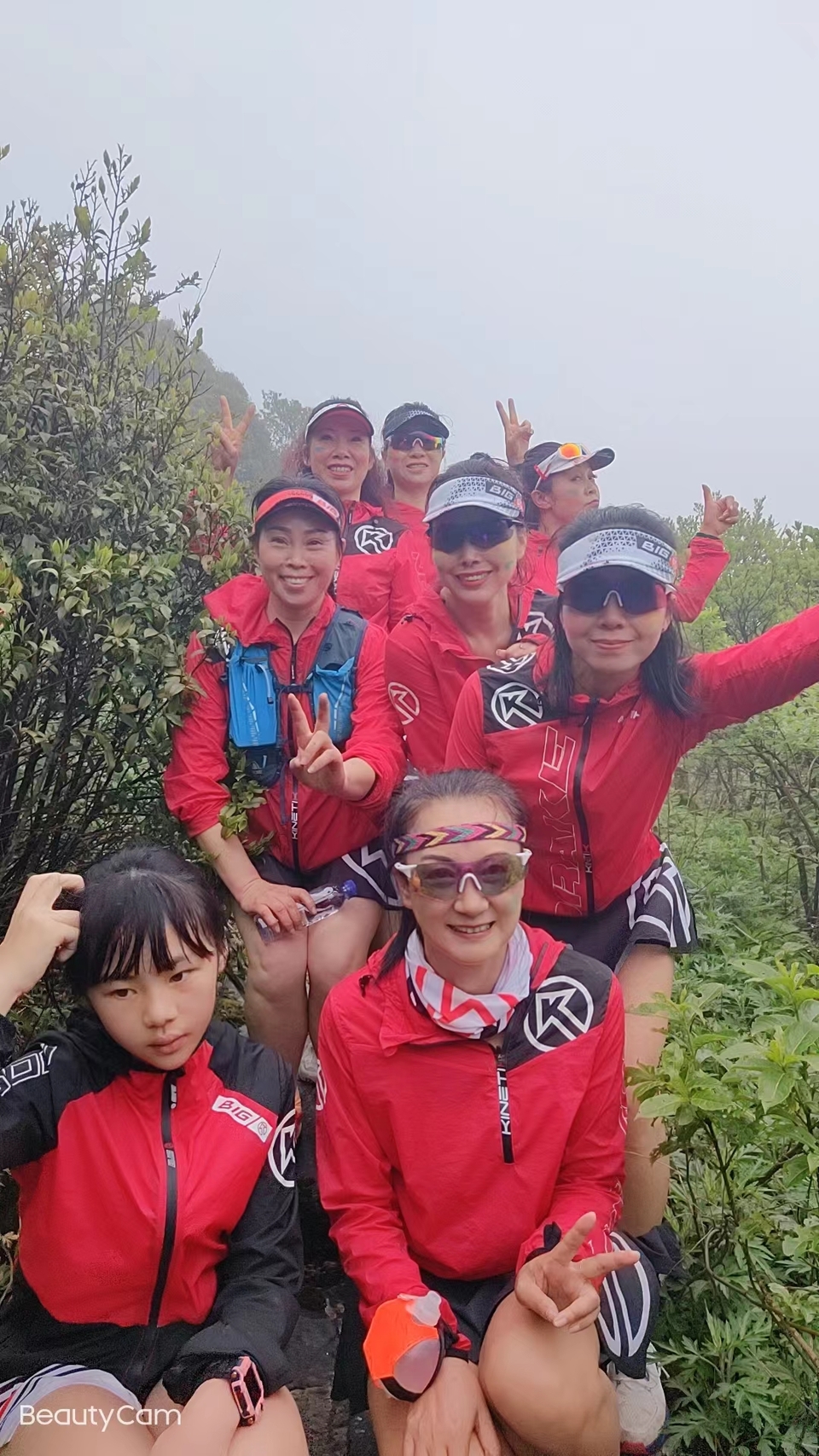 GJxue6JWDFvYxbWV08BCrHUofOHdlRdE9mqRuacreeOw9THDGNZJz_ZAuKOk-lf-