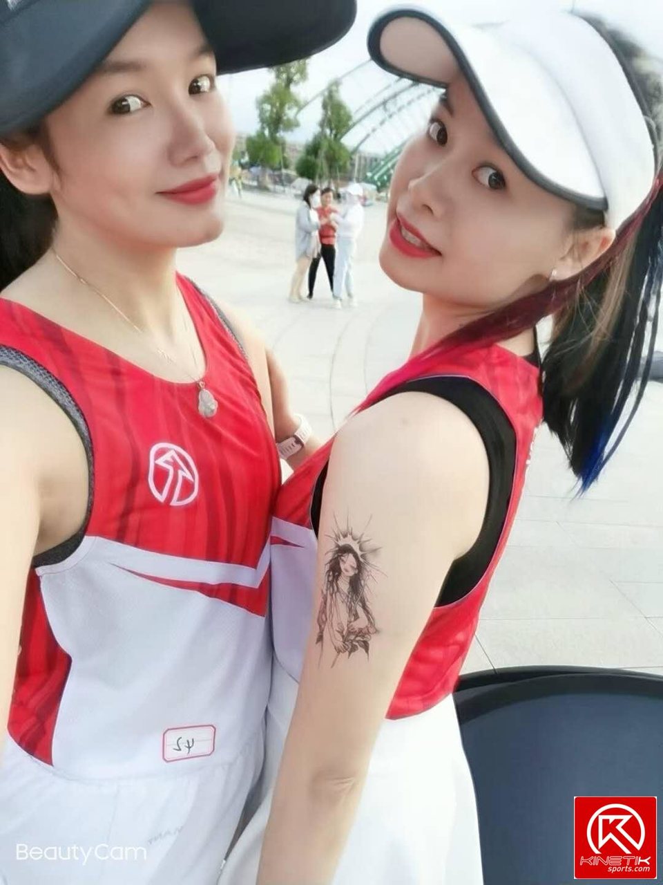 kmUceu0MC58lDoLgv31pXpI7xTZKzcTawPeeJYPjqHEI-_44sBgZfToyci3VwaV3