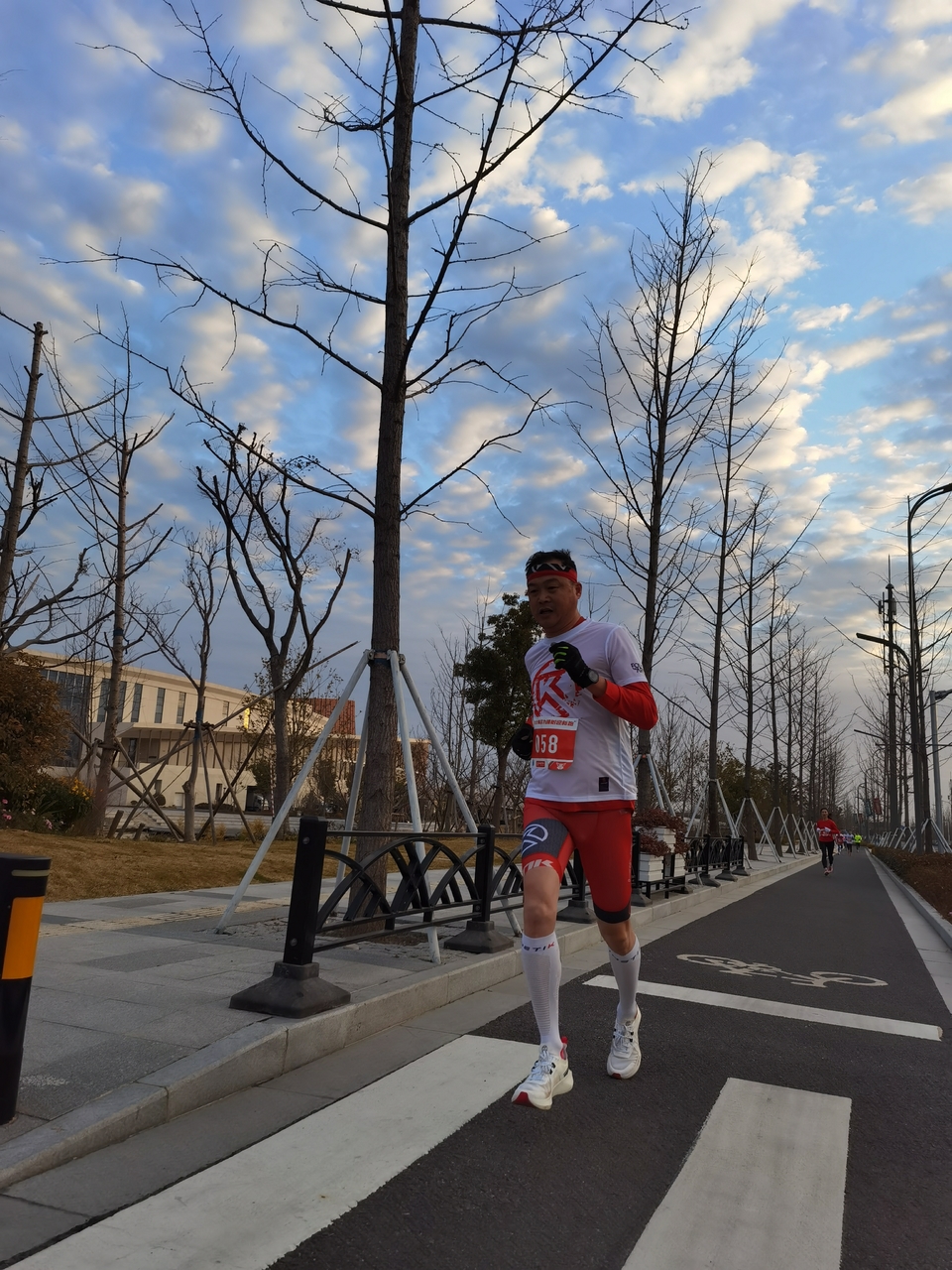 Tbt-Pym14XPKKlpcl_SaVdWSxOmZmrP6iMS8M37bkn3VJUeBh_ZzmX5tKrRW7Ufh