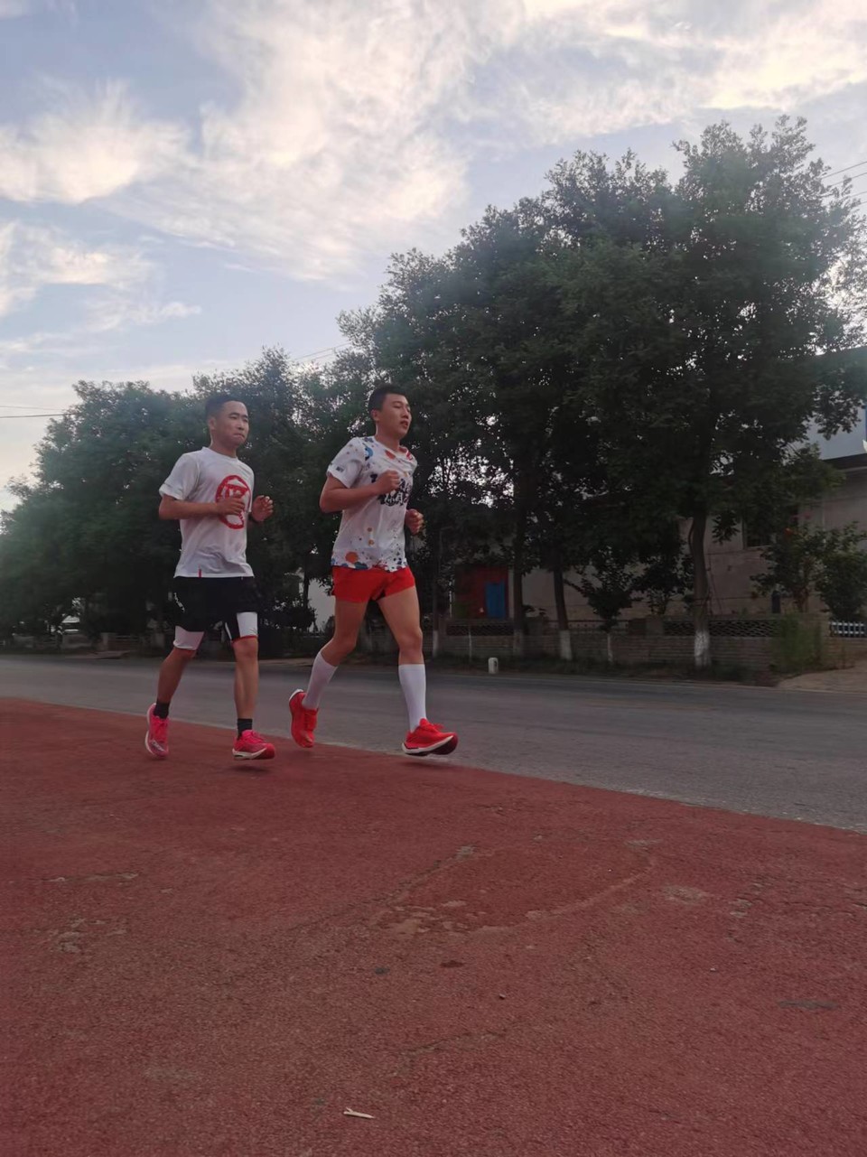 iX9Ce9CI3dUIKxm4i8RFITsYn7OyTOwqCanBp-3RxYJLxtKA0RxEpNookQAbNuvd