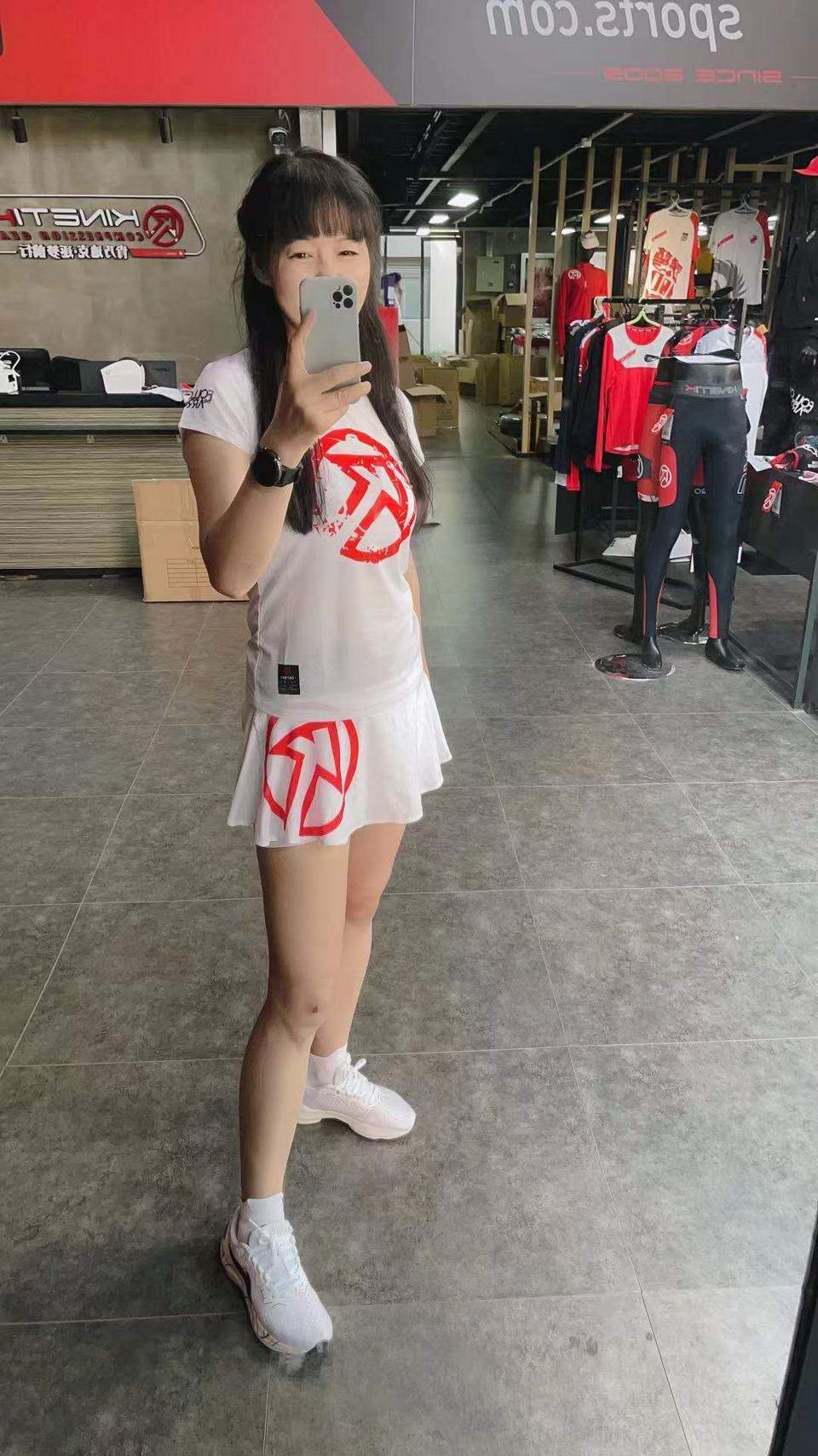 2JBuYogYYIwX6Sm0Apxhn7Y_aRjWF7GQA2oe8DpgSPH60e4oONf5zhwDkfBUc2pE