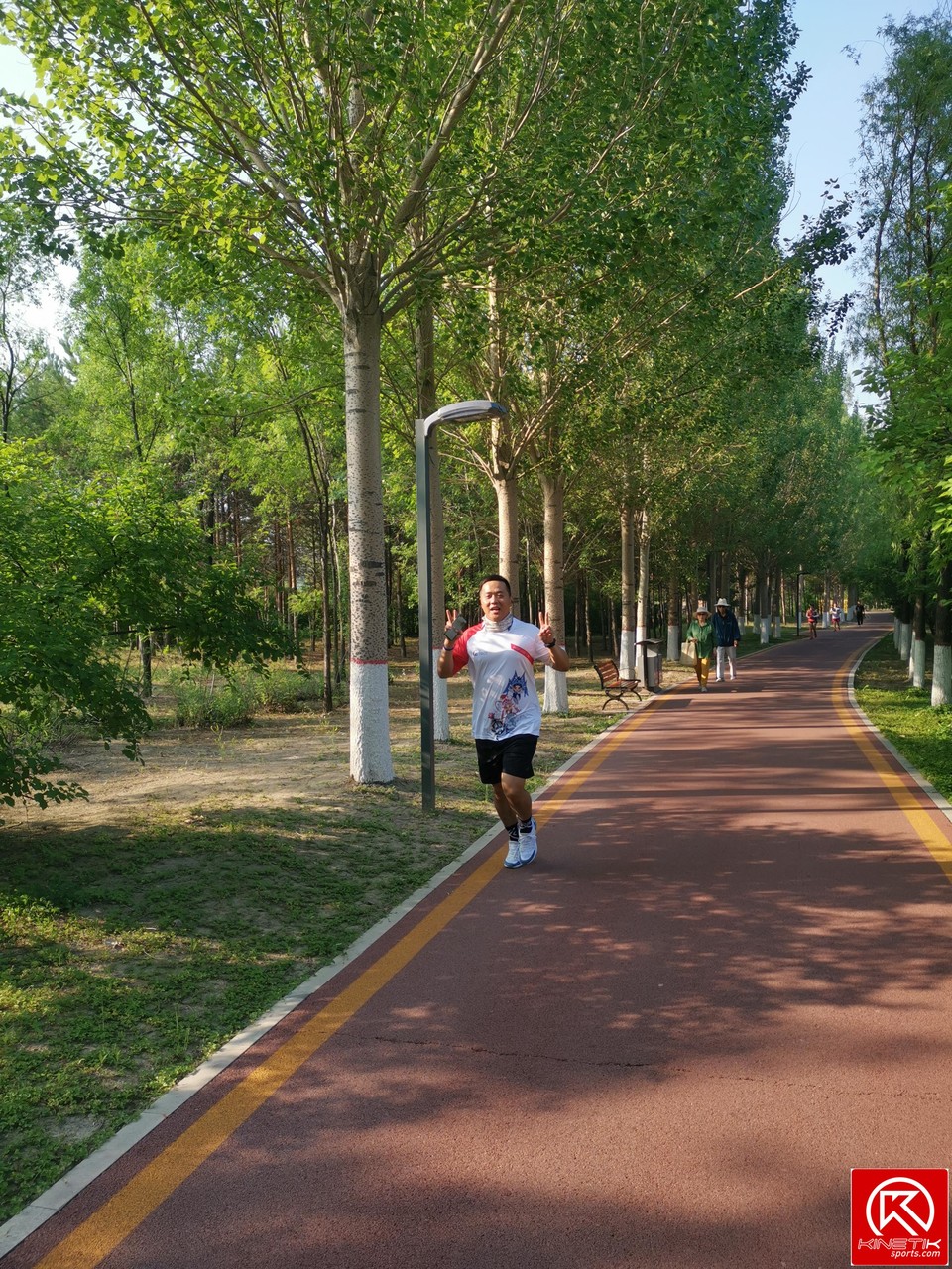 FMHjOZGuqMoon8sFZJ2WPMYTP0svmt6s1debwQM1NmtrNaz0f1_6_arSnlBvuLBR