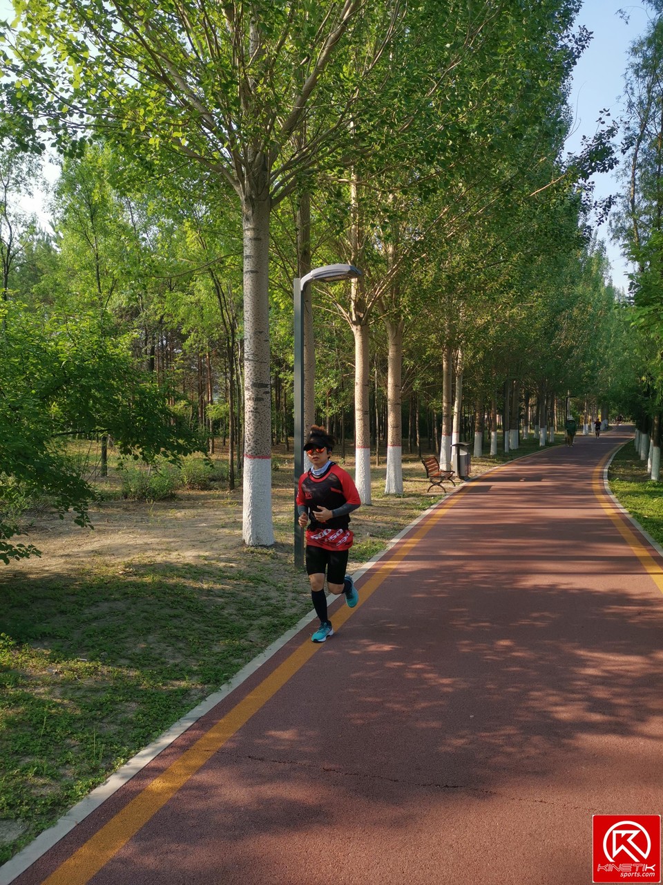 FMHjOZGuqMoon8sFZJ2WPC-lyz1JYAsi7n4qZEvVzHJbPTTVhgmMUKbLXtRo0wtK