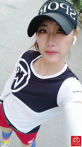 jwslAX5d6_UoIPEOI_h7FusyD5UnlC-d9x3rD1dhMamL_JLWyzs7IOynoNxXiI8D