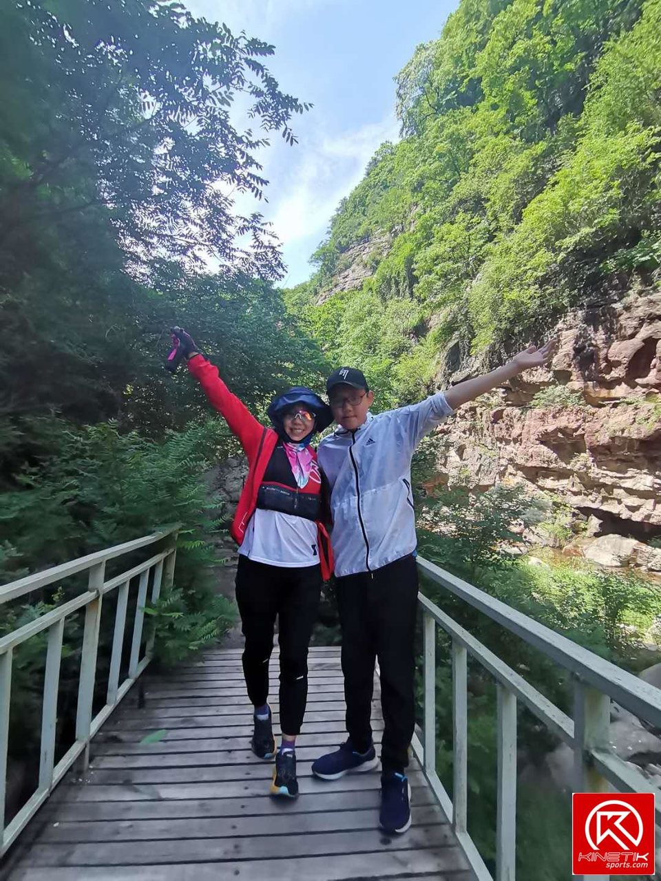 vDlp1rkWgYlIAMC1czRuIQgvIK25tFjT5iCqBPTGxazVS9MuXb1-pwGgQ19Y2pJW