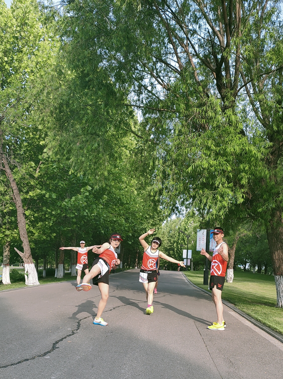 M_v2lsWjfzorupQ6cIK6xA6_568VULmWp9VChIFInAfpsPnc85UzUr1r1StTKT8K