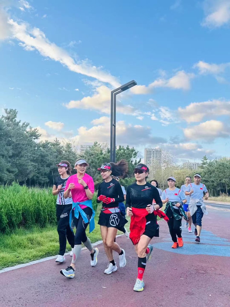 LbkExiNOSl9PbndE1GYd3-ZDG2_SffvXCyt5CVyPIffgGt8gIVsuZONpTg52E-N2