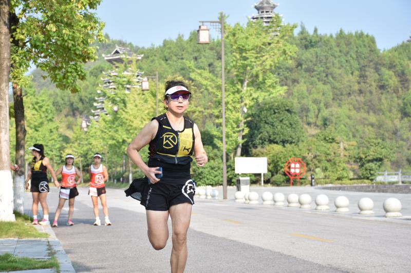 rkrpZKGUZwlrChdDttOjgXcFWIdoR8StEnCXNk1Xplp0sLogtV97OvDqdOWIPUVf