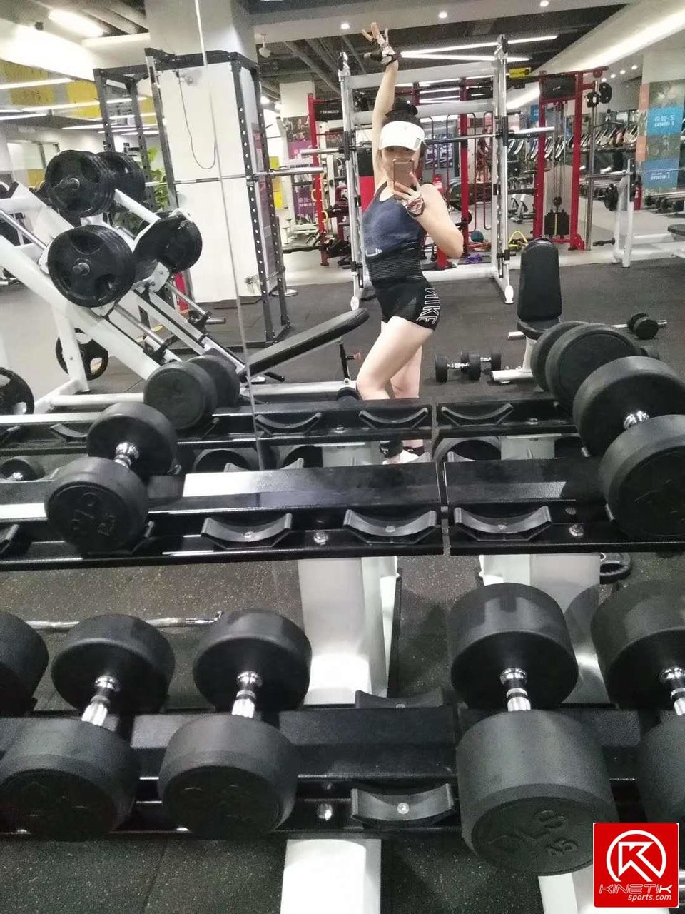 YVxBmIs4-oDj9eniOuGOMYJb7zpYuI96IfAUXDuYjveyFUlJlKmQAz1D9C6JGn7Q