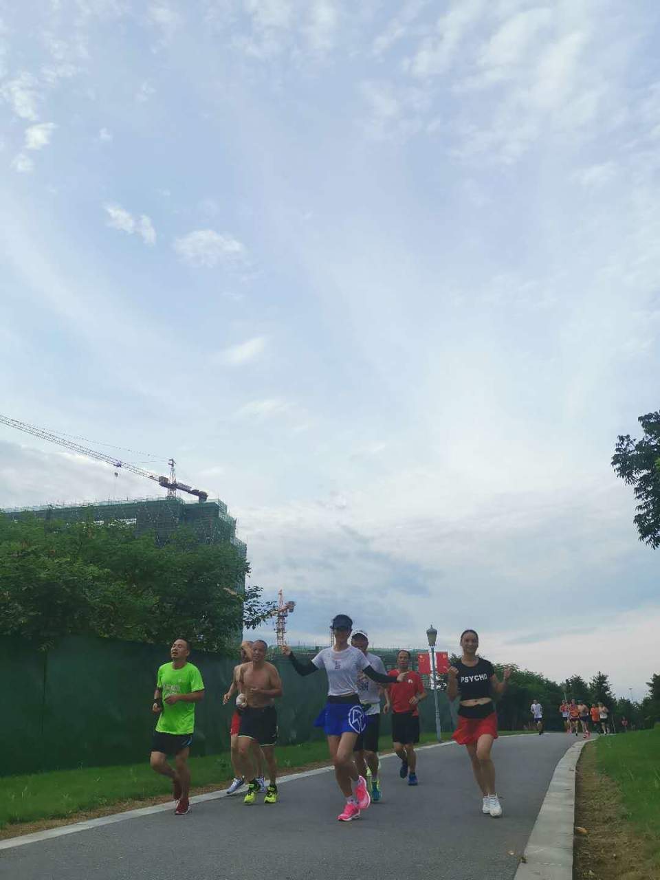 lw_I59n7LRRhn_LnOCRnVtEU4Bk4t17JRczEa_74ncsAe5MxQGRPqxFKAf9dxIyT