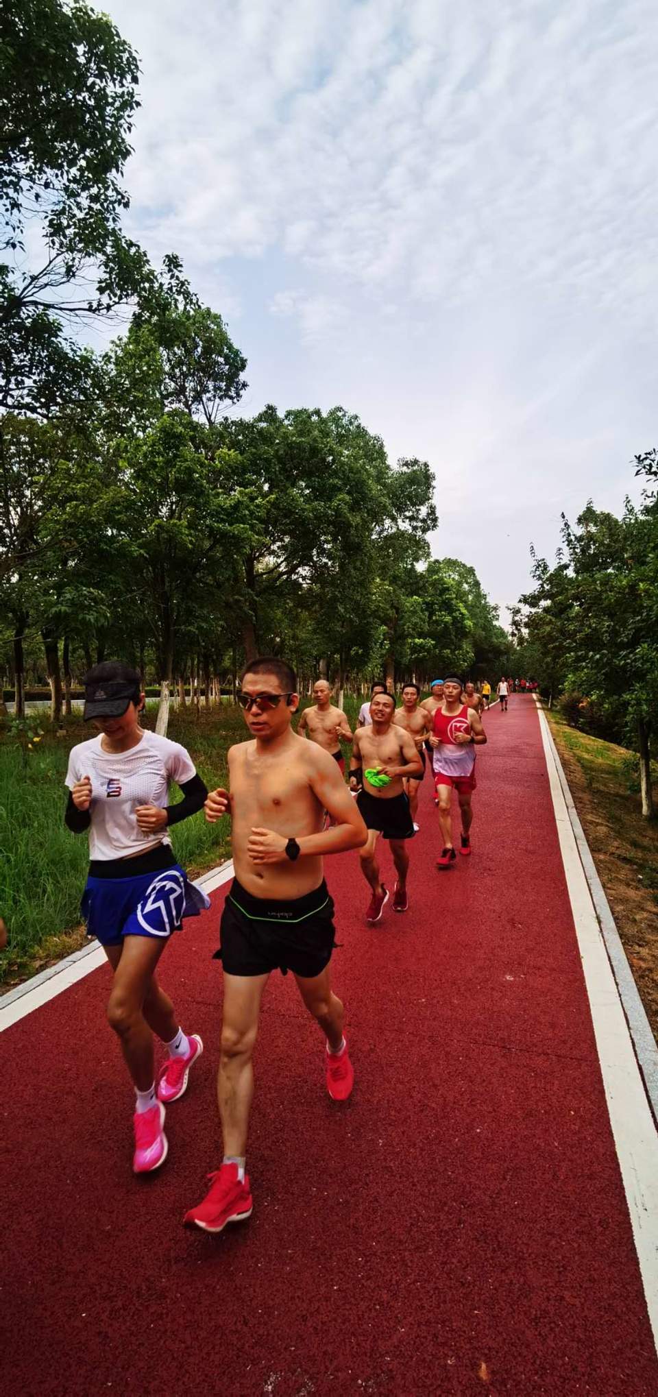 lw_I59n7LRRhn_LnOCRnVn7k3REaIR3hRljo20y_cs1_j3zVc1a-7TKHwc0gGck7