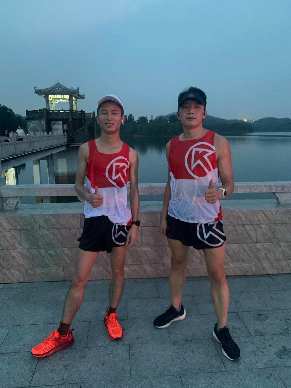 J2oxMUVigHTvSGdF9cX1HBNgpGlI3Ry3JMyxQSpOS-2nz8pCnmVcquu-b-v_qmQr