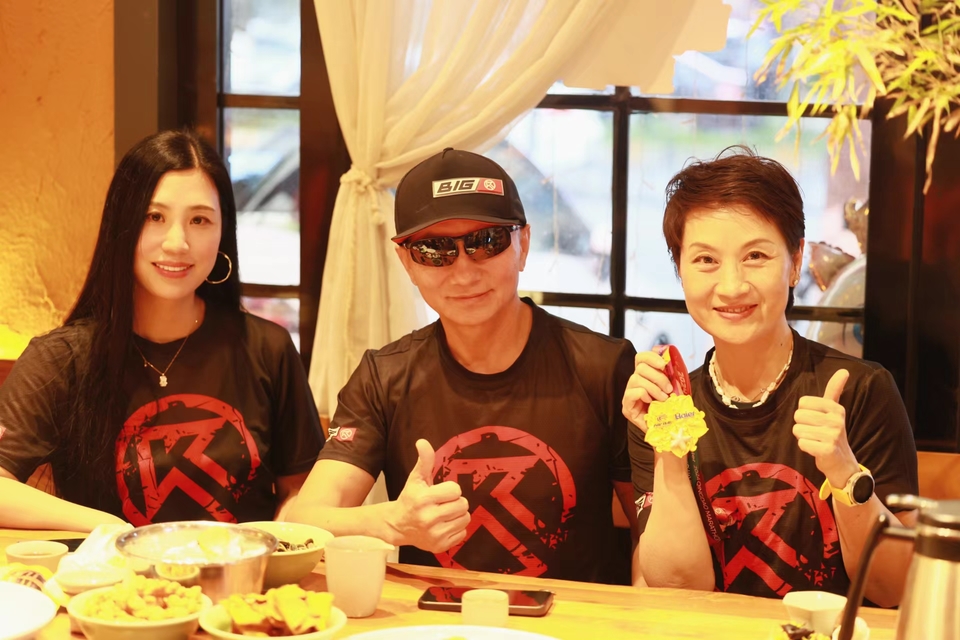 ONm084CRIGVHh-JGyP6HTPT-CdrYuleGChdee__viwyO6gY1tj3dfNH4zgEo52UF