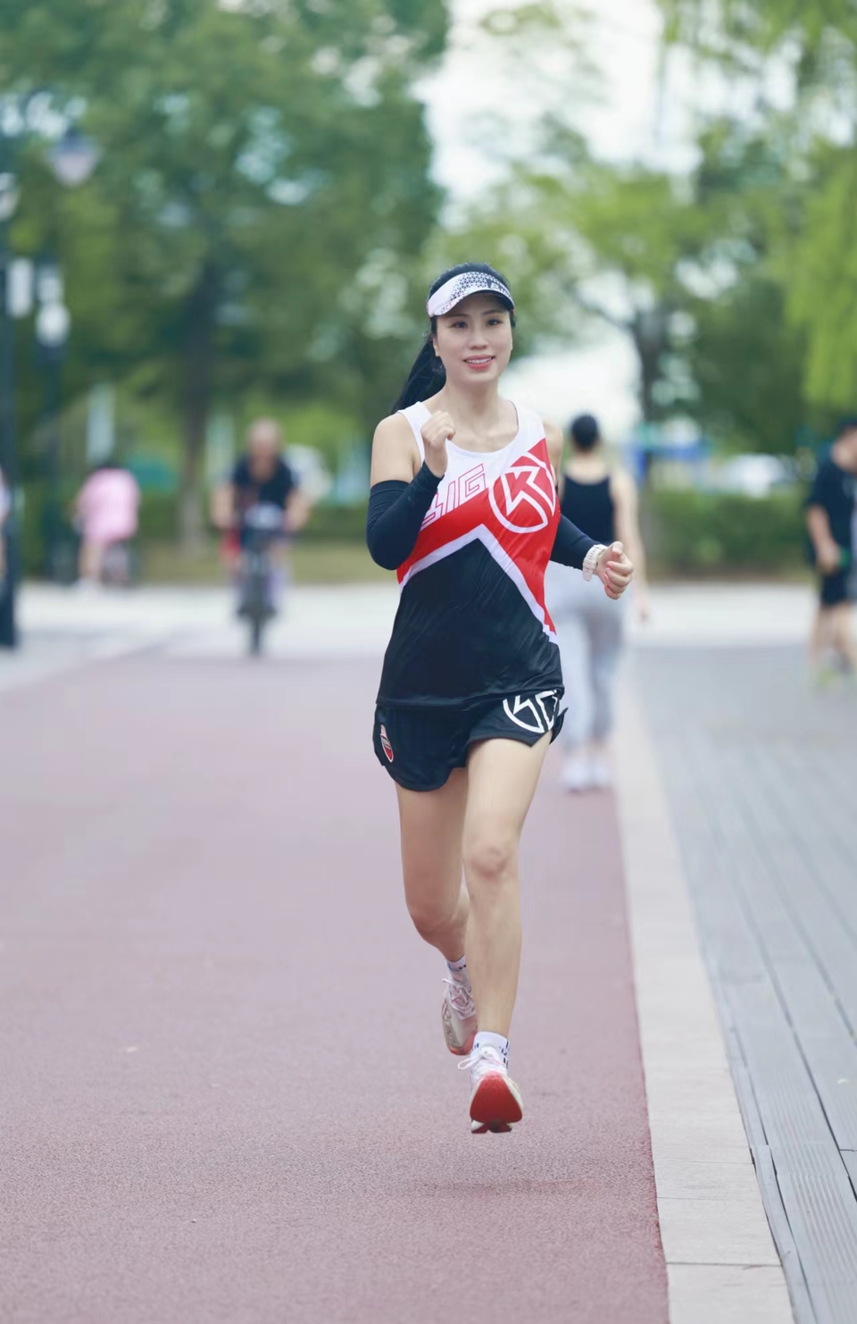 ej75Iz2aBN8aDjMUql3T5Hse6_KYyneLpP8qf-fuWvLModOqeZGZhf_h1RR1793G