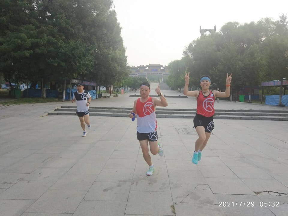 i-CTDRsLLyfc104yCPAm_JOUgFrMaczExGW2eBrMShg9sopGFsBdJNEXgiTG3wzP