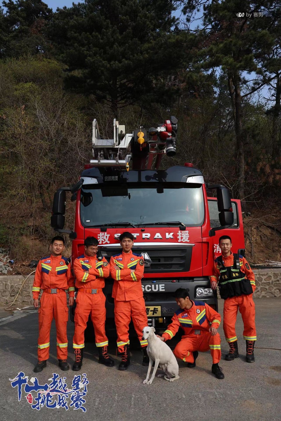 FJKQTfB2ug8inpUFdikBQL2ioYfIJIlyyDc9s4roG8_9kxiTeREhGMiNrnMnNfri