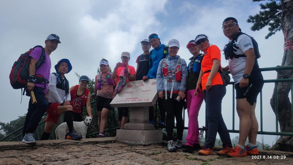 CRNJ9k-HhUueLaklDoqtMLA4dBAWc9ZgKo0VNwE-qo7bRhzro08MAh47n9yE2O1b