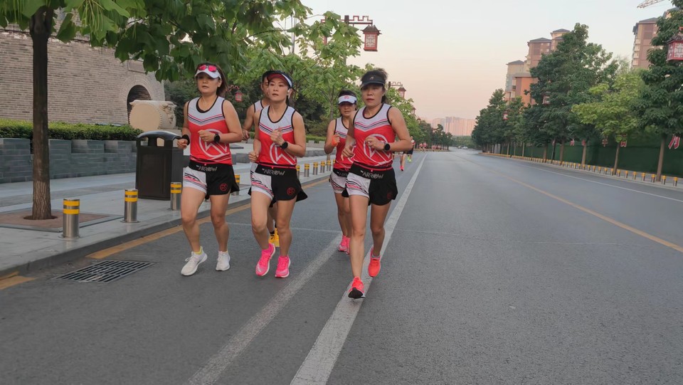 DdDCJ1e_5rNE1D9pLBK56PbP4M6ogHVrSsAgMr9_4yqMSTEoB9OaD00arm_JQsbH