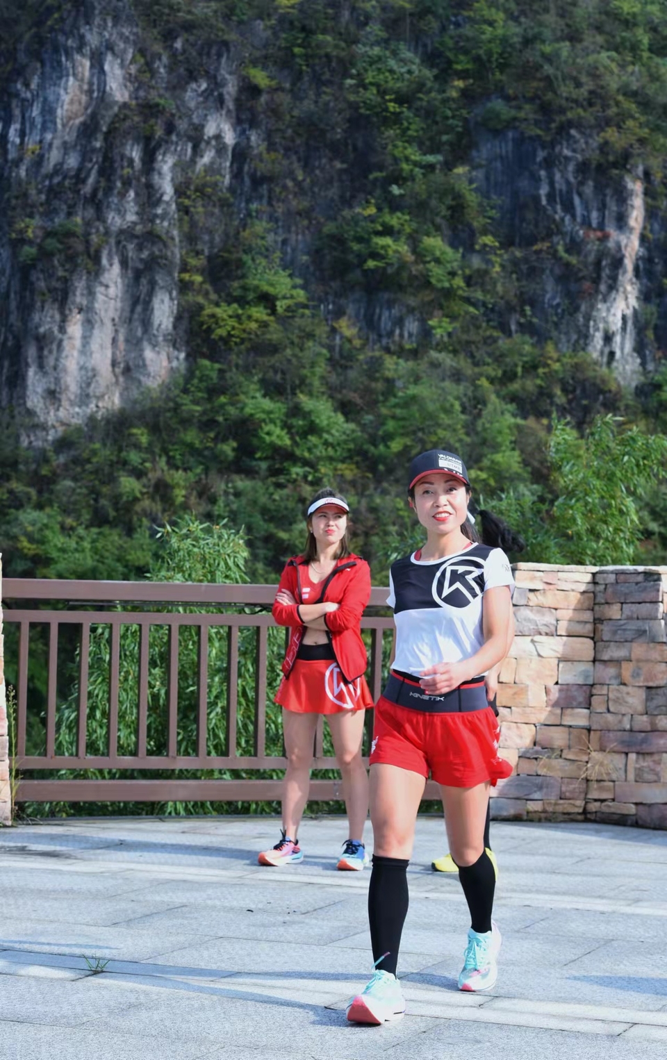 DCRzldPTC7znNZkPP3LZsM72Eh23Cxs9EKcWhsiN40Eol2S-kjxGSx8r_AtKt7e7