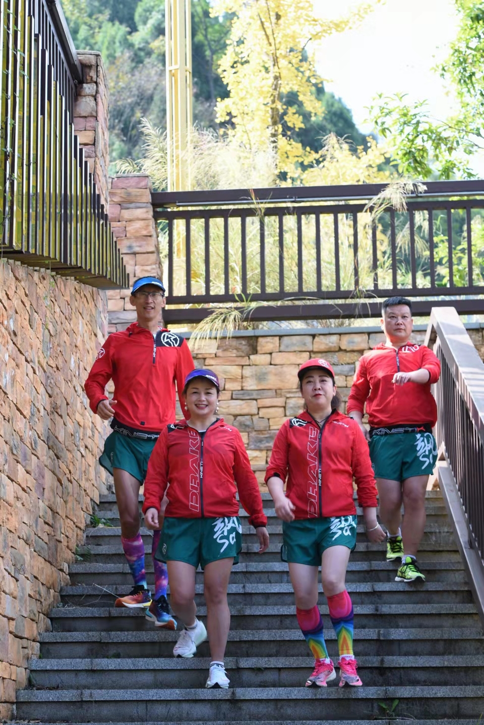 DCRzldPTC7znNZkPP3LZsBJAyEbUTY1MShKfxFjk8pxHqVl_Ni1AQm9EDw2LUlsn