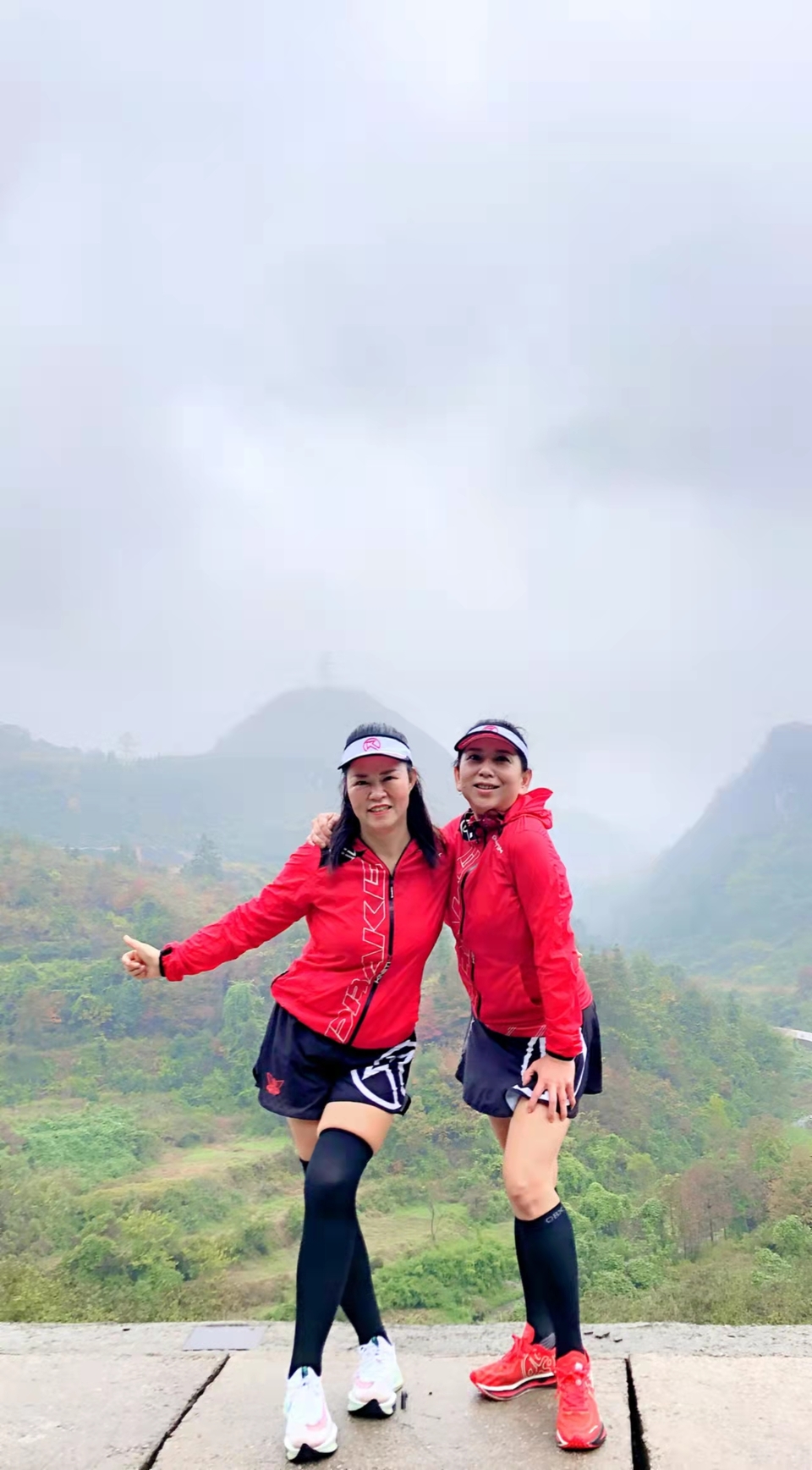 Yi6f7OKM0F4p7l0AsyP2SqE1DtyEpzCKbir6coG7JSQAuh9QJza_DuWVMyzjUJ3c