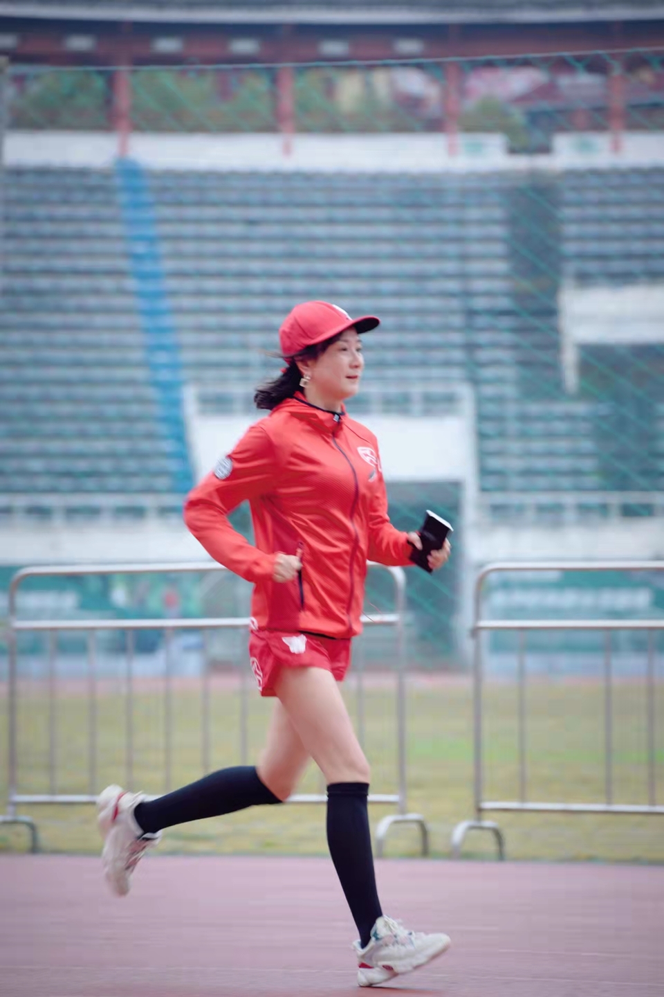 Bj6mON9cvjcFzLW5yObCOf720sUgxCCpTfPzLo4kUmdUQzkszTAiJZf0np2cV6Fx