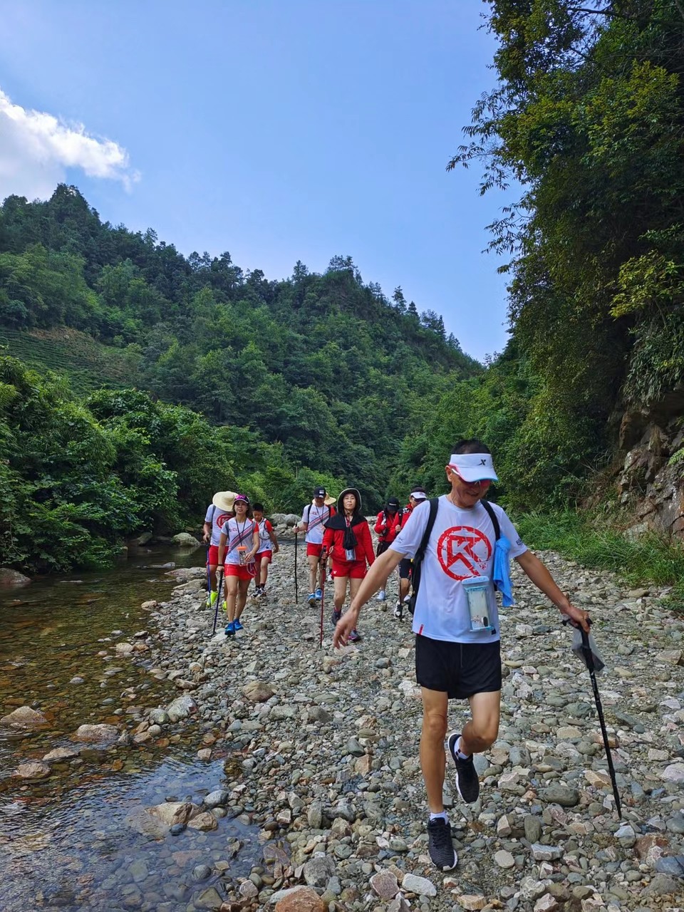 E84VgRYDIpFyT529r7dqG485oB7rS_s26Hufo_8MnuIjKnOU9QPgTI-6iCnROipi