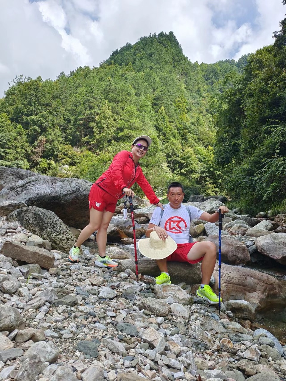 E84VgRYDIpFyT529r7dqG0snvHgczJNwP8fblQA0fgMsFnfVKCoOHmIqv1nldNFE