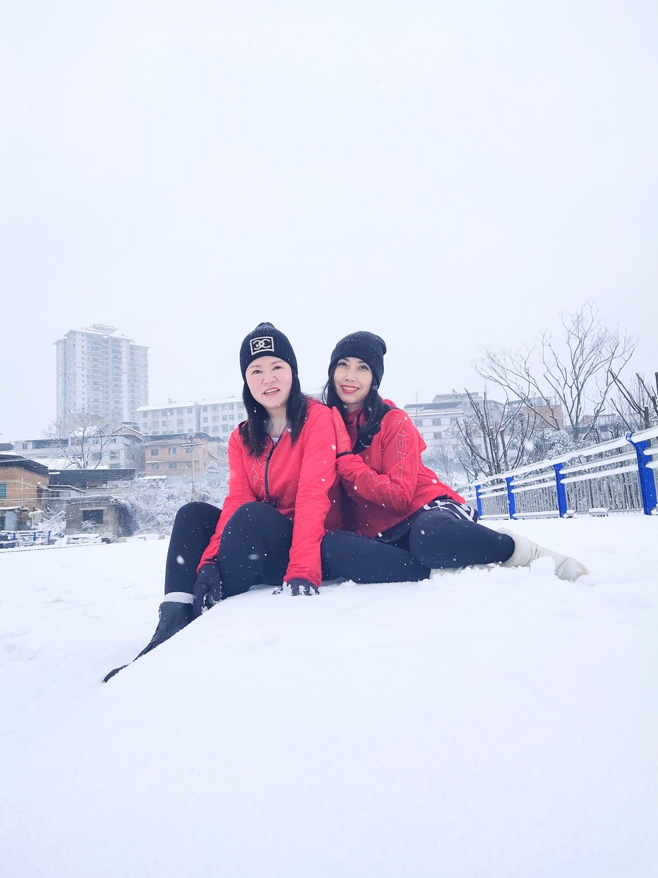 _T_blaQGFDlVBM6-ivam98PUKDLel9dOSUlk1eK9Pj4SnO5BbuYX7uSXGuY8ZivG