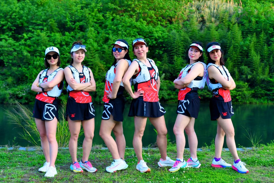 _T_blaQGFDlVBM6-ivam98rOT7nyZWHYHuJEqiQHEbtnpDpZ1UYiZ_Npduhs6woG