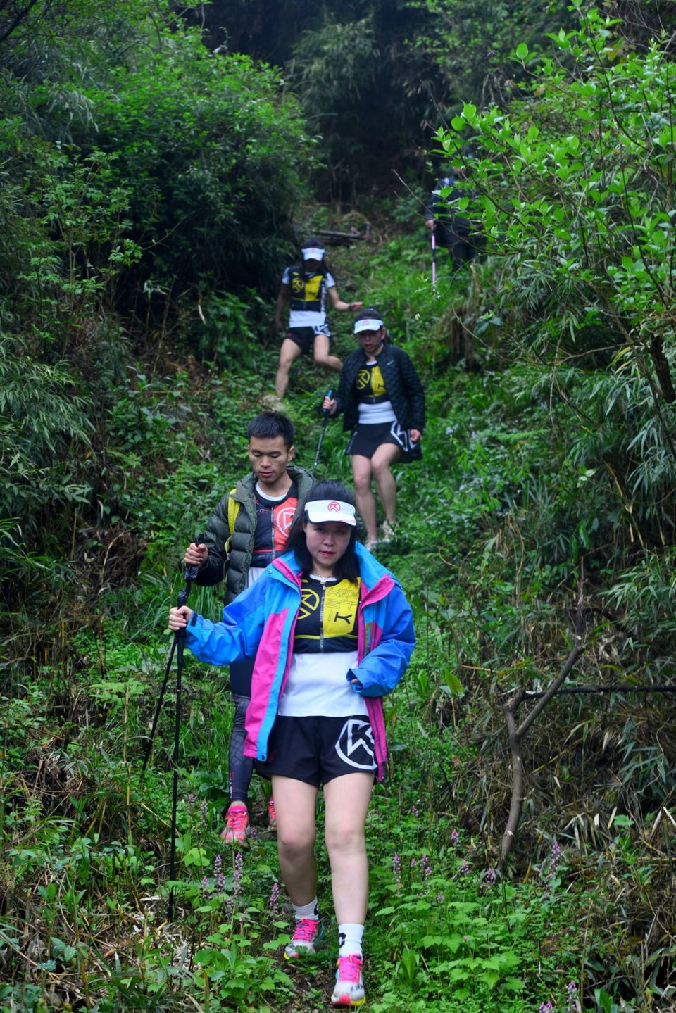 _T_blaQGFDlVBM6-ivam96ujheP8LNcxXkyE9_99EqBQl4oBLGxcfXUWsb3wpFKR