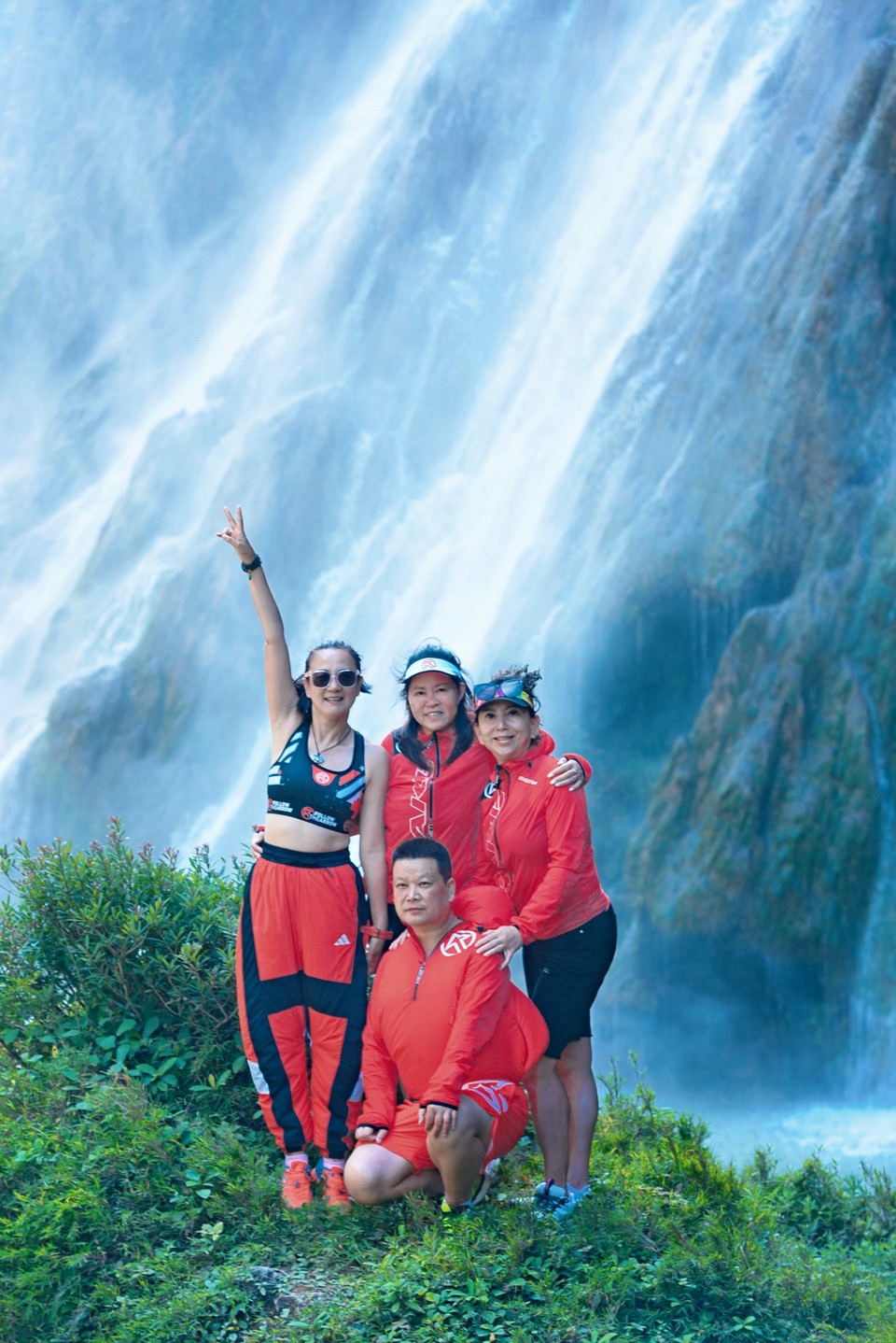 FNVdBH8JmEp-wV-_ZOoMpMCe1Q6l3-uXZp1lUEMxFVzhv-nPaq5gP3QeZoULmy2n