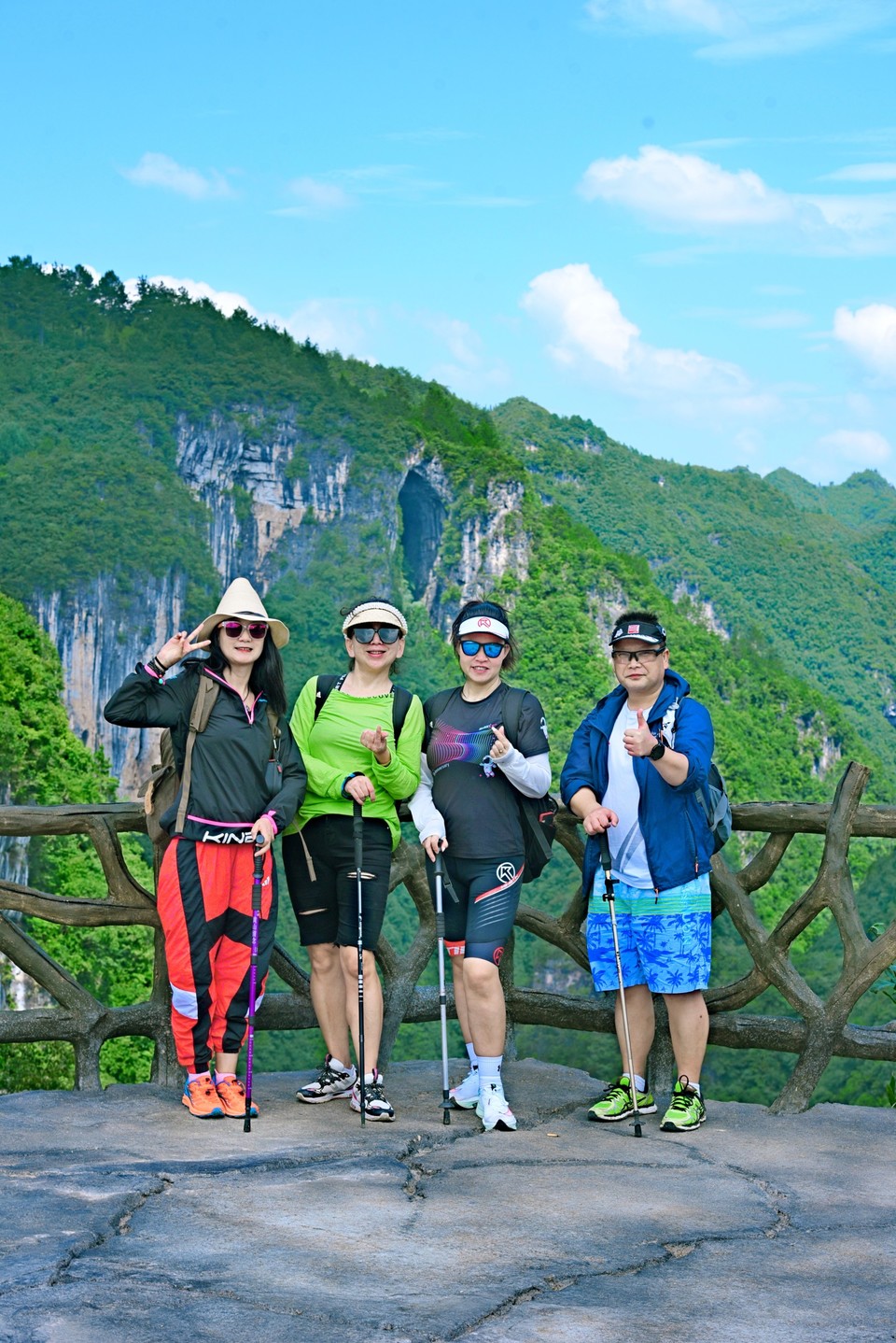 FNVdBH8JmEp-wV-_ZOoMpMk6tDujwSN-01kY1sAVSvlhSQwABG-frxEARcOSbMvV