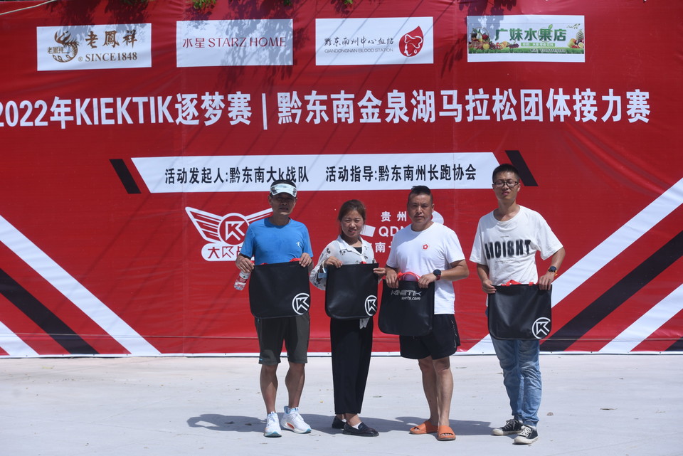 _9rOfMdgWrdmUU0YtNA-gX7vC6h9NJZbEViIgz0oAi58dsuU_65k-3QBYvY1fCKL