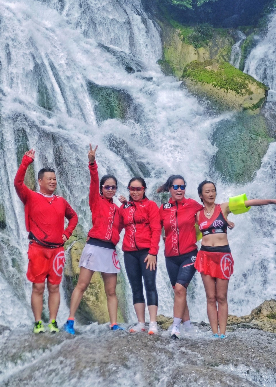 5vc_ePh4WXE8FHYZ5QspL_TdTRlrru0PcbHM5vopWeVwM-u5TiQ0XDo9vWaZIXJW