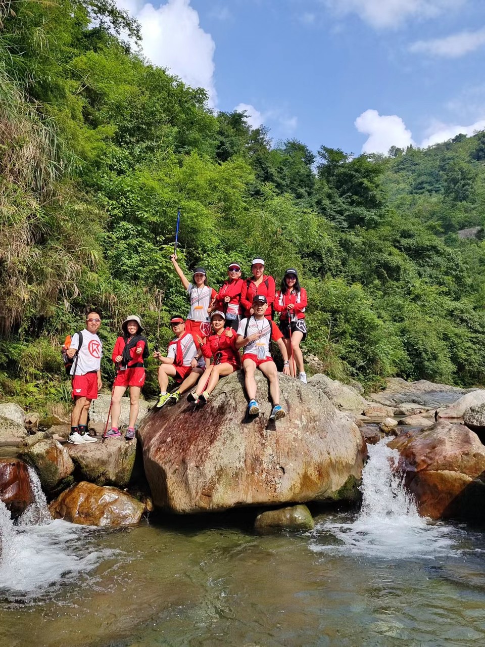 5vc_ePh4WXE8FHYZ5QspL5SgYREKTpcGpSaPH2S2UcQaV9kvG16ivO9GUV7SFBXo