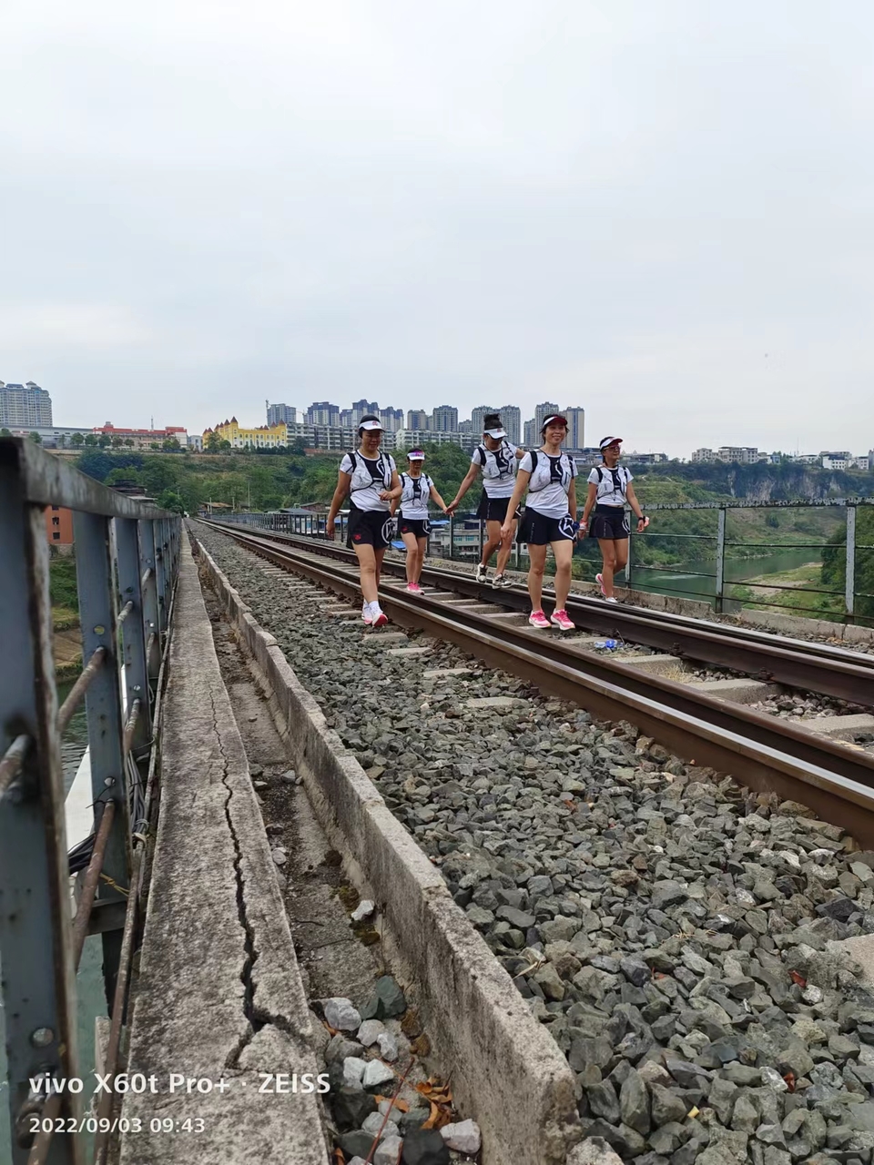 a6Pehq60fDvWe3EapVXYYlnuiojsXGXER_P8ixmahR3Ii_geZmzxAPvTKxsB_Zim